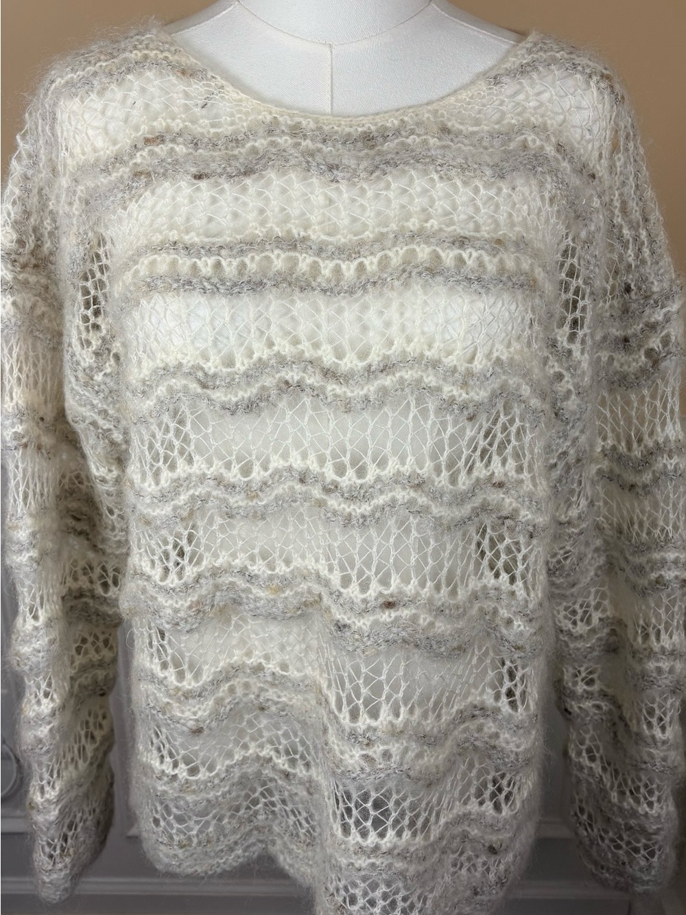 🤍 Vintage Express Tricot Mohair Blend Open Knit Sweater L Cream Gray